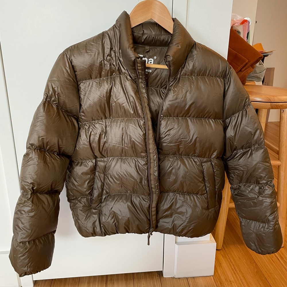 Aritzia TNA Telluride Puffer Goose Down Filled Jacket- Dark Olive/Brown XXS